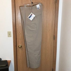 Blauer Stretch Tactical 6 pocket cargo pants.